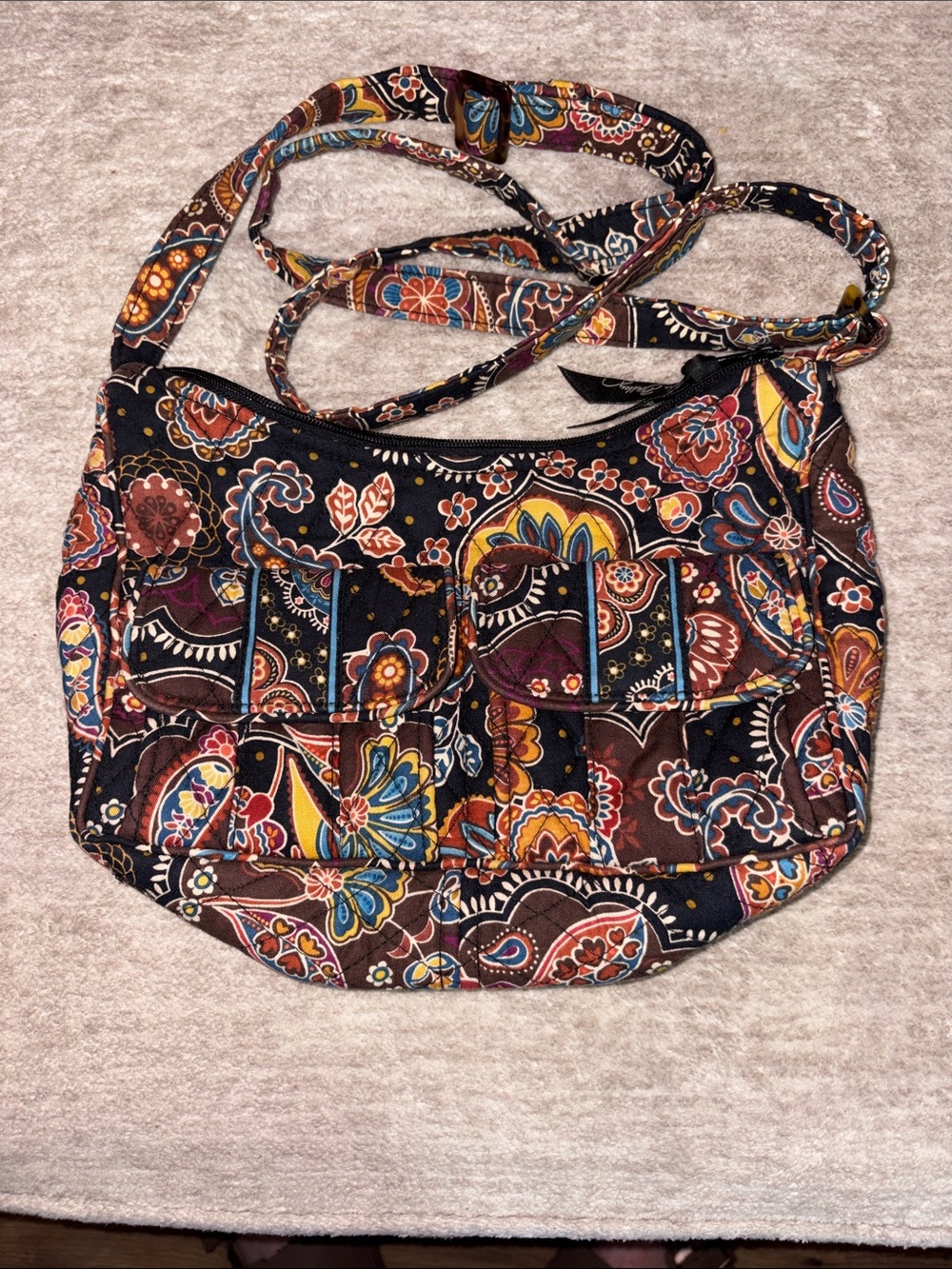 Vera Bradley cotton quilted Vintage crossbody Bag. Retired Kensington Pattern